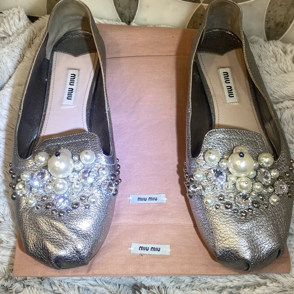 Miu Miu Crystal and Pearl Embellished flat loafers shoes - Picture 7 of 11